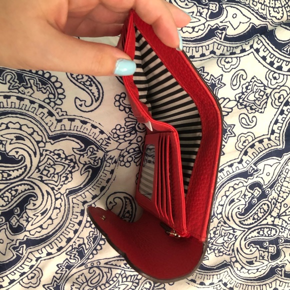 Kate Spade Wallet - Picture 4 of 5